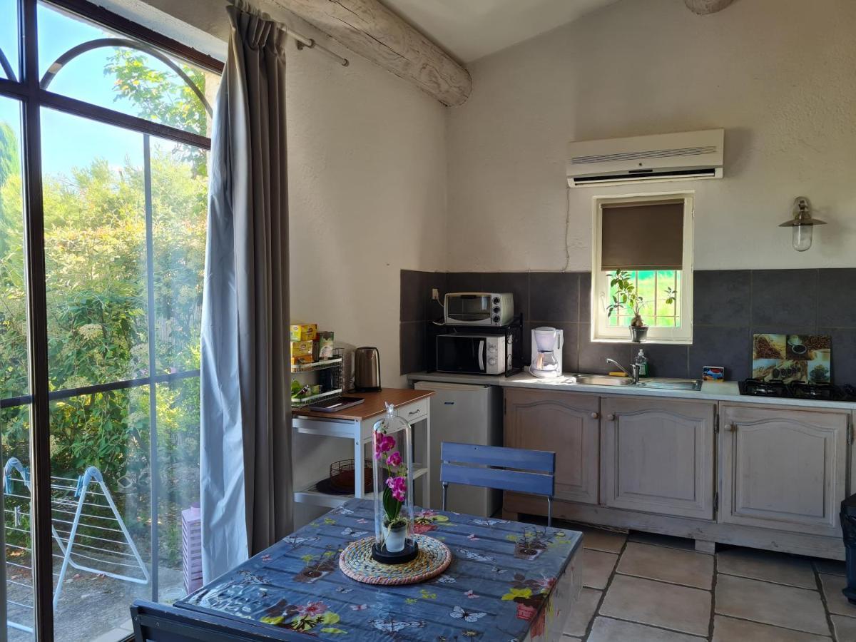 Hotel Domaine La Condamine Crillon Le Brave Zewnętrze zdjęcie