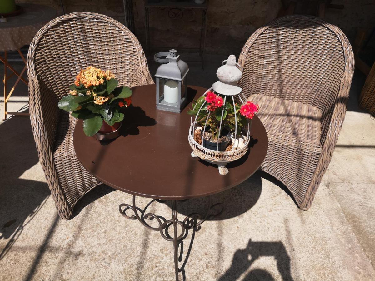 Hotel Domaine La Condamine Crillon Le Brave Zewnętrze zdjęcie